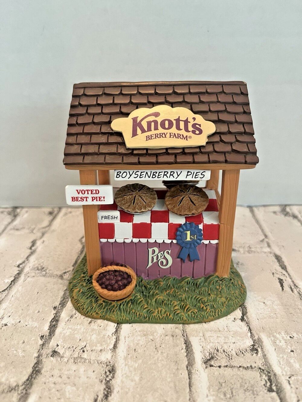 Rare Dept 56 Taste of Knott’s Boysenberry Pie Stand Collectible Village